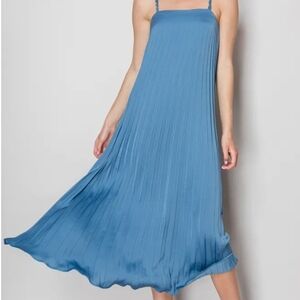 Nordstrom Melloday Pleated Blue Midi Dress